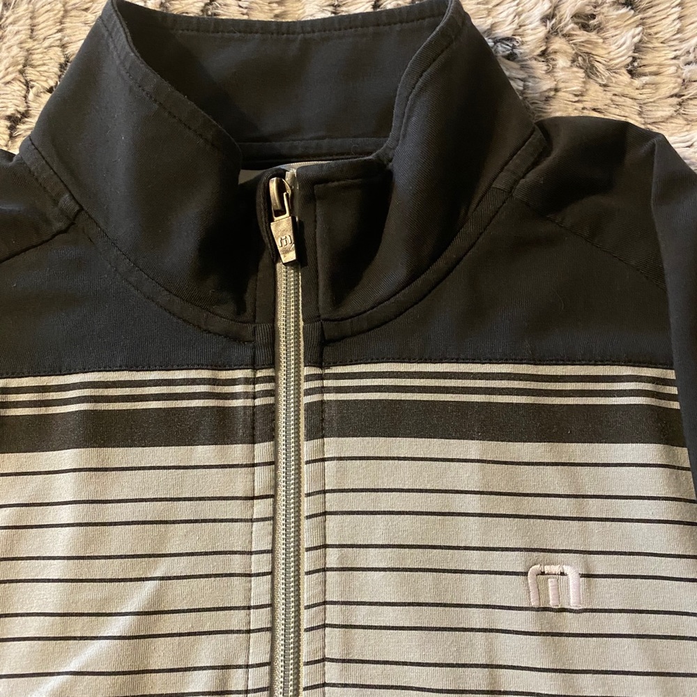 Travis Mathew pullover